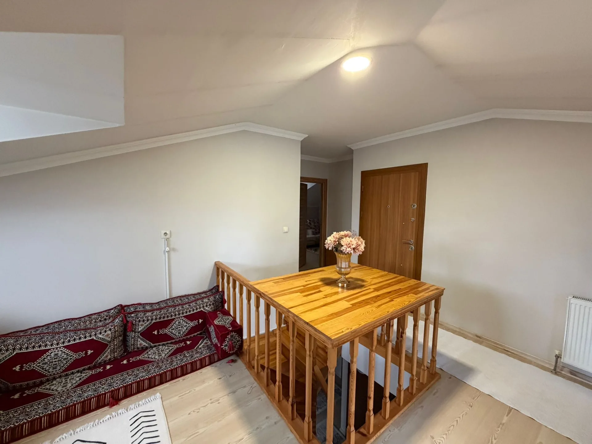 SULTANBEYLİ MİMAR SİNAN'DA 5+2 TERASLI DUBLEKS
